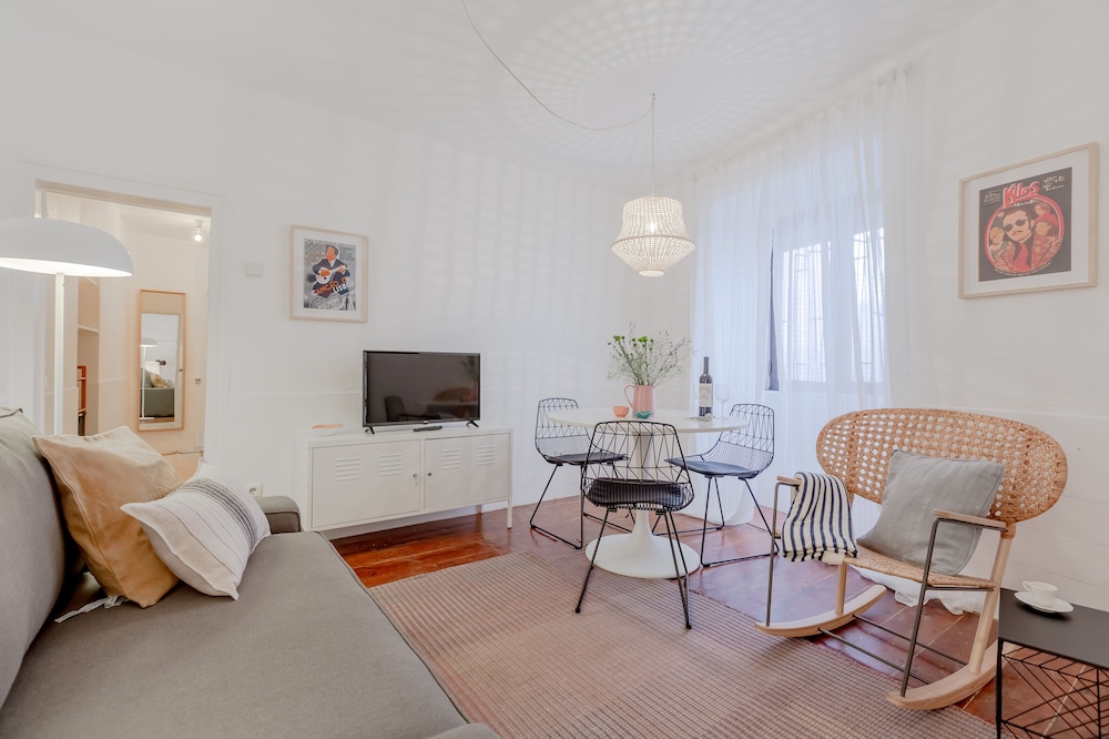 Typical Alfama Apartment, By TimeCooler