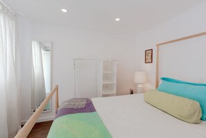 Apartment, 2 Bedrooms, Patio | 2 bedrooms, cots/infant beds, free WiFi, bed sheets