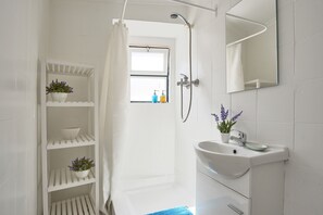 Apartment, 1 Bedroom | Bathroom sink - Alfama Light-Filled Apartment, By TimeCooler (Lisbon)