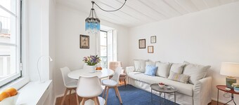 Alfama Light-Filled Apartment, By TimeCooler