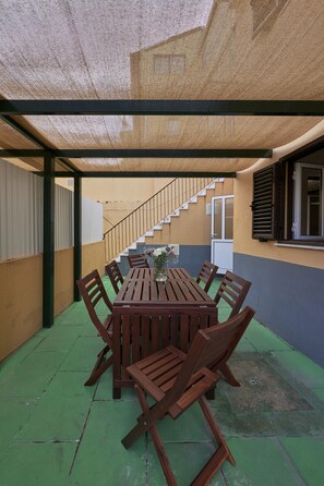 Departamento, 2 habitaciones | Terraza o patio
