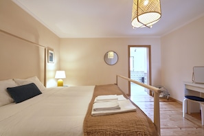 Apartment, 3 Bedrooms, Patio | 3 bedrooms, iron/ironing board, cribs/infant beds, free WiFi