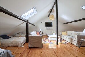 Apartment, 3 Bedrooms, Patio | Living area | Flat-screen TV - Renovated and Spacious Duplex Apartment With Patio, By TimeCooler (Lisbon)