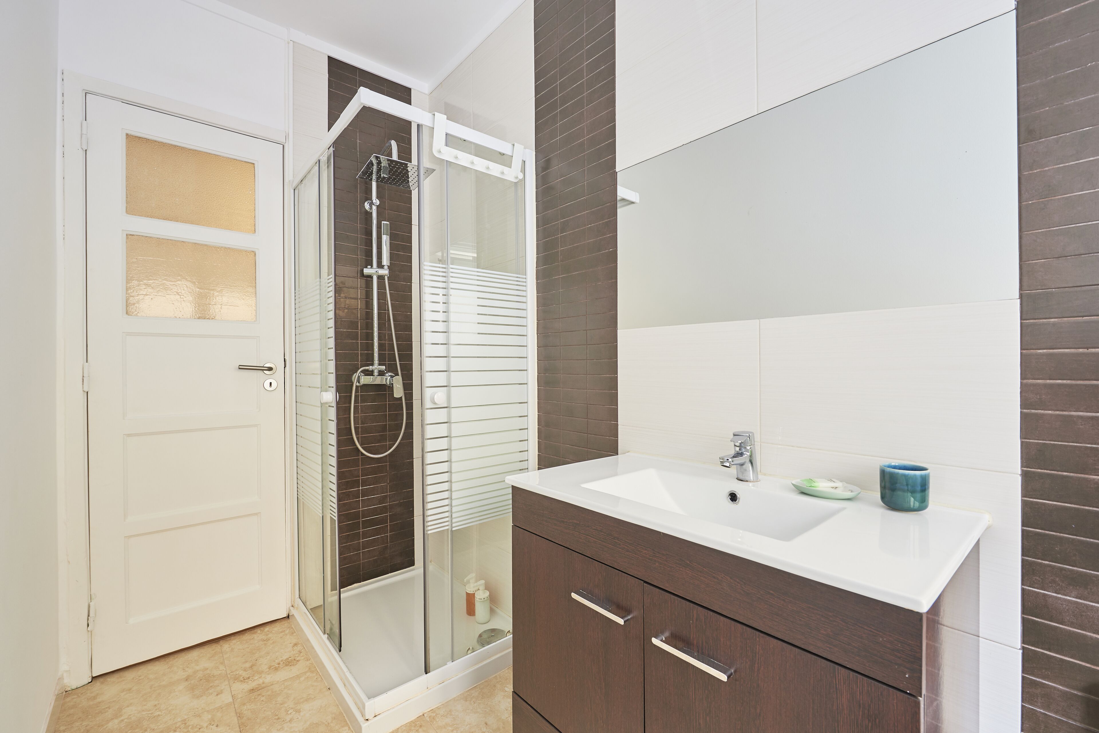 Appartement, 1 chambre, rez-de-chaussée | Lavabo de la salle de bain