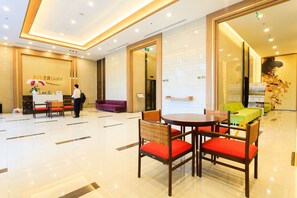 Lobby - Rivergate Residence Apartments (Ho Chi Minh City)