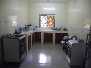 獨棟房屋 | 私人廚房 | 電冰箱、烤箱、爐台、電熱水壺