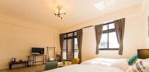 Quadruple Room | Free WiFi, bed sheets