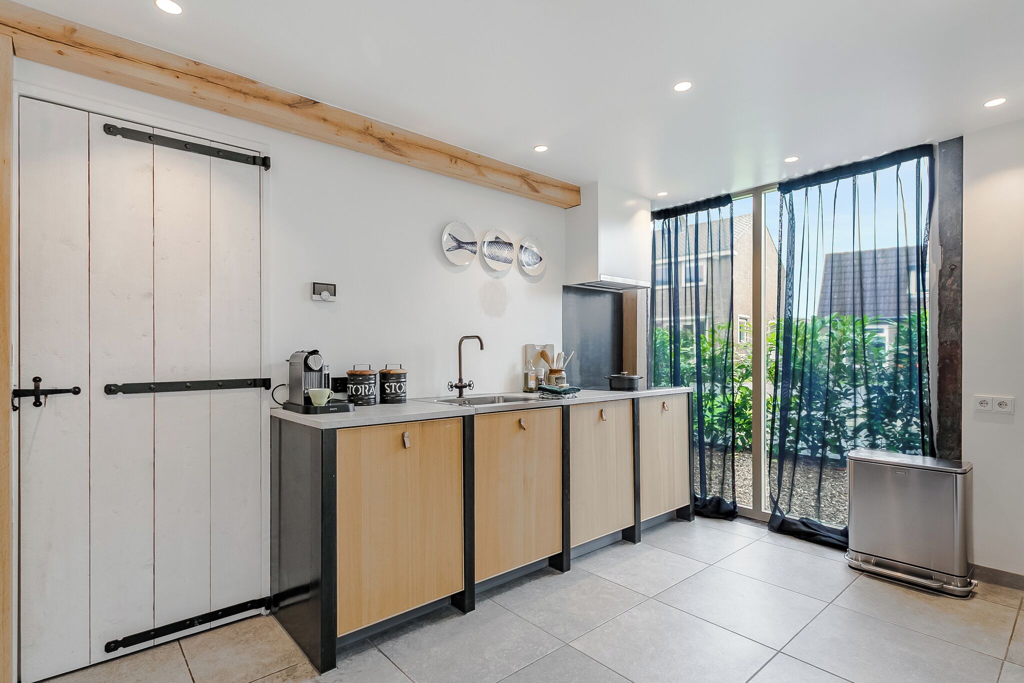 Kühlschrank, Ofen, Herdplatte, Geschirrspüler