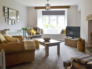 Fireplace - 2 bedroom accommodation in High Bickington, near Great Torrington (High Bickington, near Great Torrington)