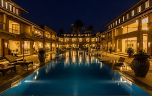 Piscina externa