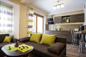 Appartement (Agat) | Aire de séjour | Téléviseur à écran plat