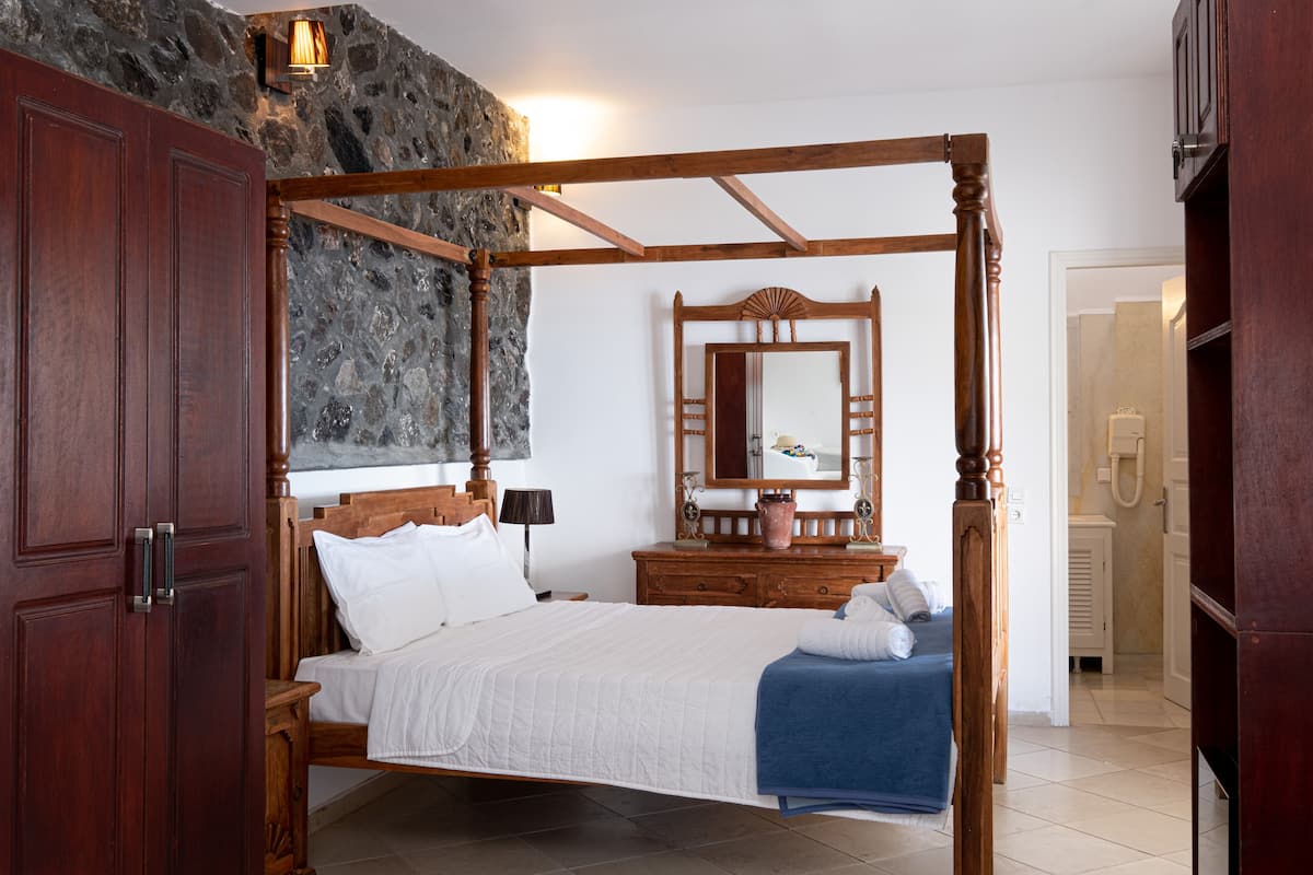 Executive Family Room (Caldera View) | 1 chambre, chambres insonorisées, draps fournis