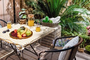 Leilighet, 1 soverom | Hageutsikt