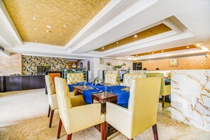 Dining - Zip By Spree Hotels Orient (Nagpur)