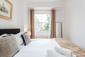 Apartment, 1 Bedroom | Free WiFi, bed sheets - Kings Road Apartments (London)