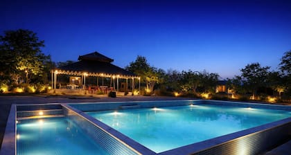 Jawai Leopard Safari Lodge