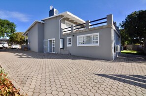 Front of property - Mossel Bay Muse (Mossel Bay)