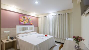 Double Room | Minibar, desk, laptop workspace, free WiFi