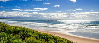 Estoril Beachfront Condo
