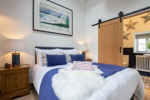 1 soverom, strykejern/-brett, wi-fi og sengetøy