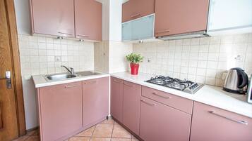 Apartamento Confort | Cocina privada | Hervidor eléctrico