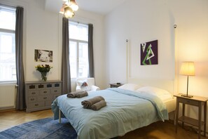 3 Schlafzimmer, Bügeleisen/Bügelbrett, Reisekinderbett, kostenloses WLAN