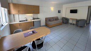 Apartment (4 Adults) | Private kitchen | Fridge, stovetop, electric kettle, toaster - Acropolis Apartments (Hersonissos)