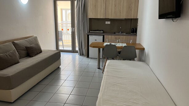 Apartment | Living area | Flat-screen TV - Acropolis Apartments (Hersonissos)