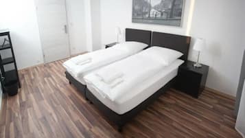 Blackout drapes, soundproofing, free WiFi, bed sheets