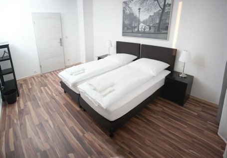 Cortinas blackout, sistema de insonorización y wifi gratis