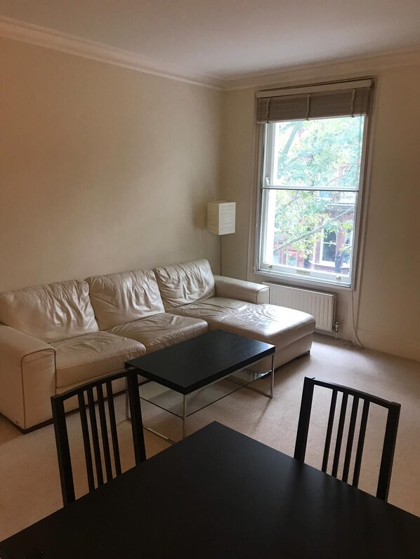 Apartment, 1 Schlafzimmer | Wohnbereich