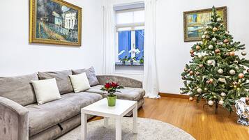 Comfort Apartment | Living area | Flat-screen TV