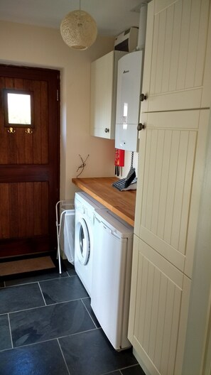 家庭平房, 2 間臥室 | 私人廚房 | 雪櫃、微波爐、焗爐、爐具