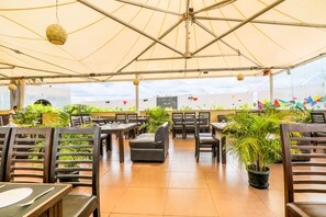 Breakfast area - FabHotel French International (Bengaluru)