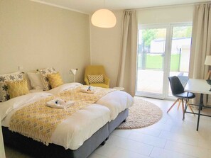 Apartment | 2 bedrooms, premium bedding, individually decorated - Large Retro Chic Flat 100m2 in City Center - Parking (Luxembourg City)