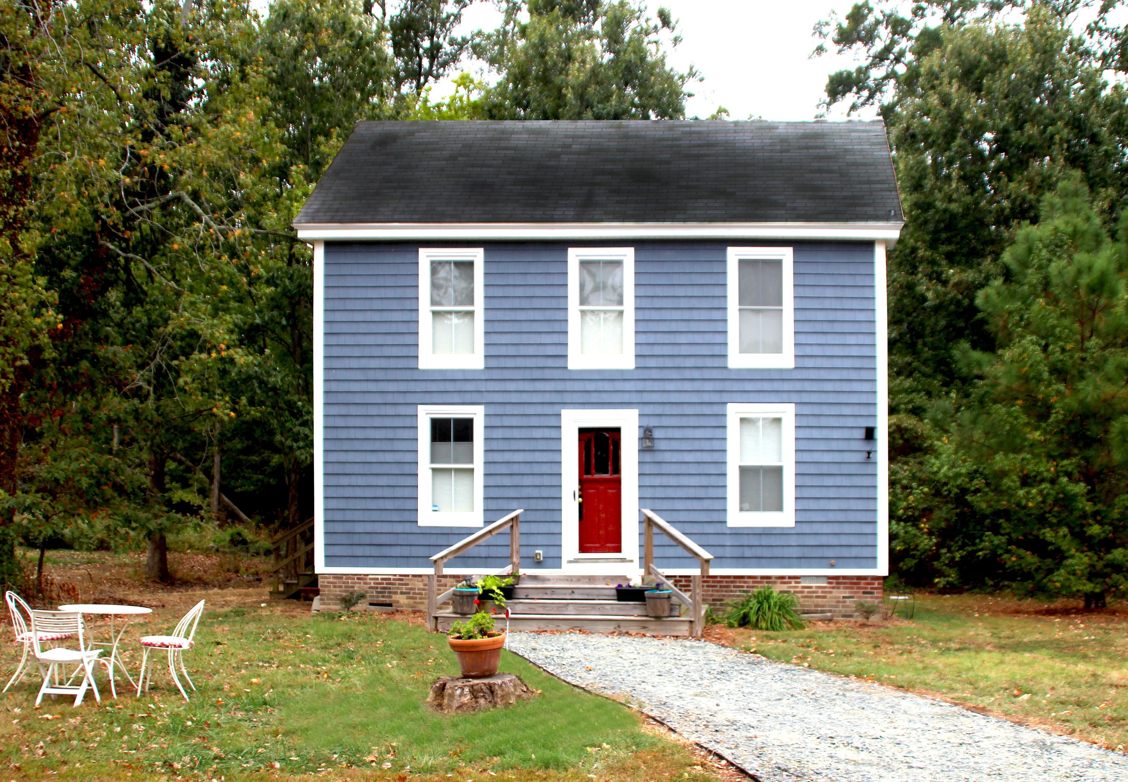 Charming and Cozy with a Waterview in Cambridge, United States