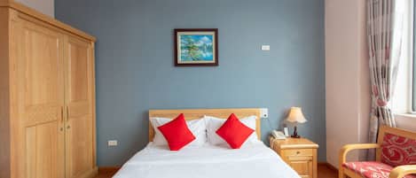 Superior Double Room | Minibar, desk, free WiFi, bed sheets