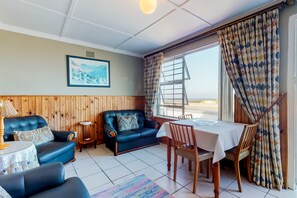 Living area - SeaScape Condo (Cape Town)