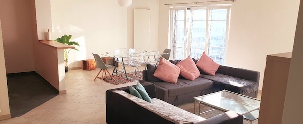 Apartment | Living area
