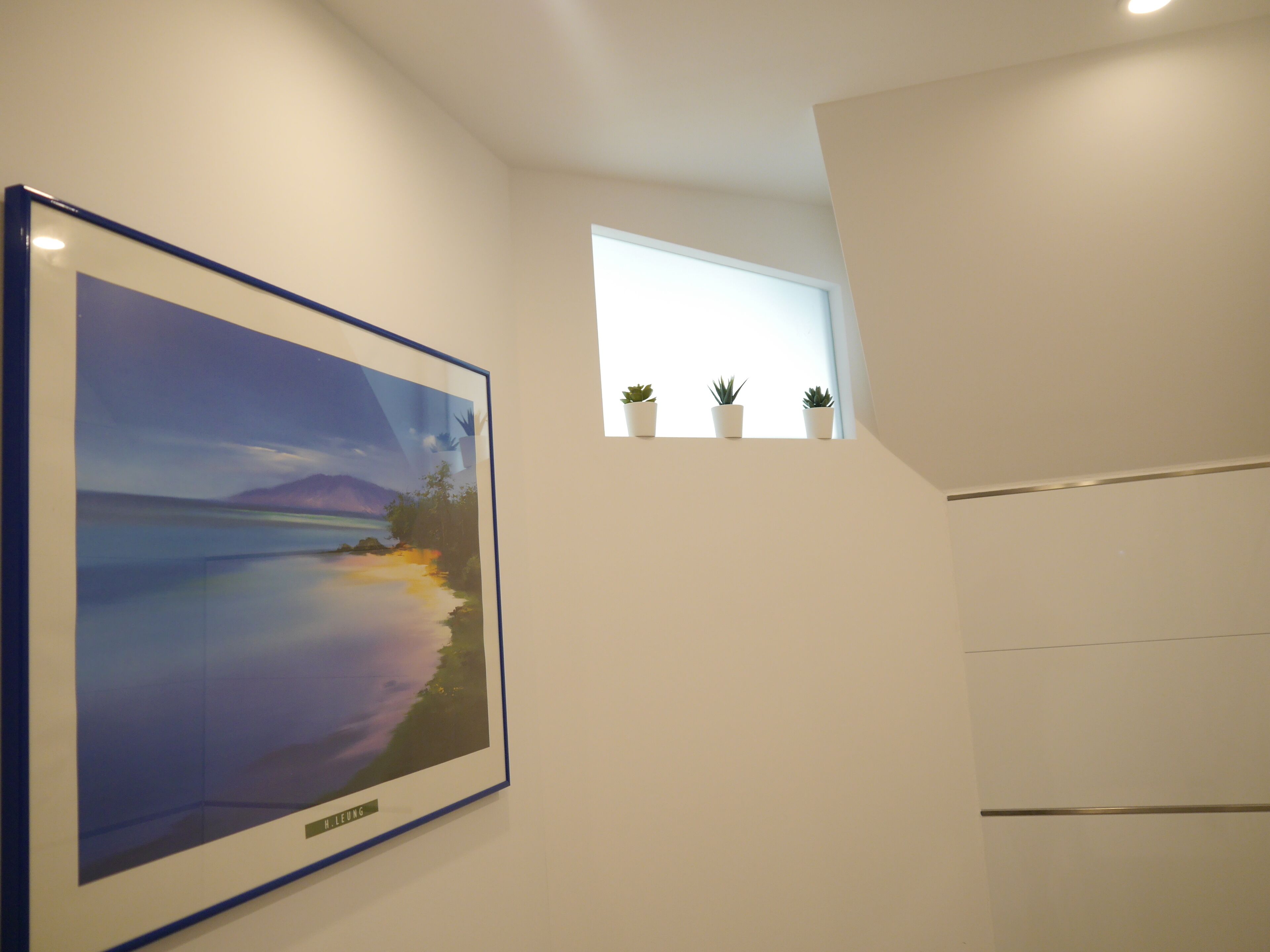 classic quadruple room | bathroom | towels, soap, toilet paper