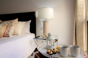 1 bedroom, hypo-allergenic bedding, individually decorated, free WiFi