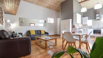 Comfort Apartment | Living area