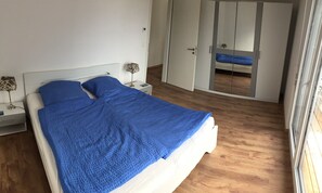 2 bedrooms, WiFi, bed sheets