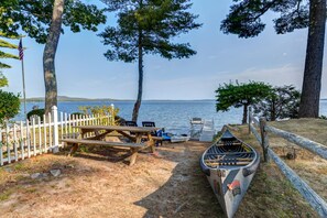 Outdoor dining - SUPERB VIEW BIG  SEBAGO LAKE WESTERN SIDE OF LAKE (Standish)