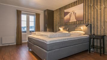 Apartment hotel 8 beds