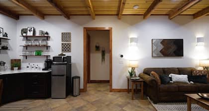 Little Dutch Cabin # 3 - 12 min nach Magnolia-Baylor