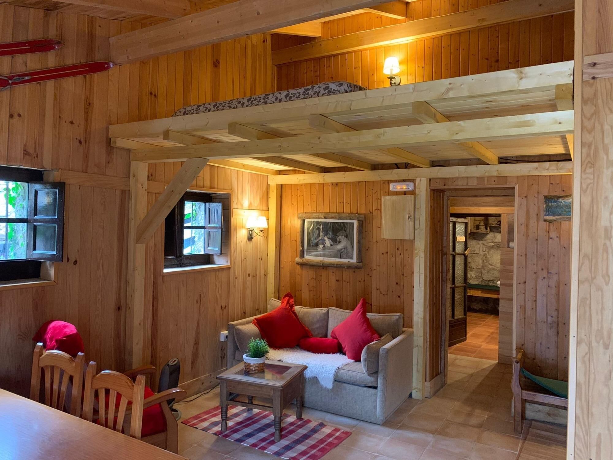 Apartment (Berceas) | Living area