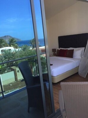 Standard Double Room | Balcony - Tarrafal Guest House (Tarrafal)