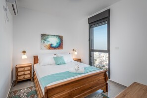 럭셔리 아파트 | 3 개의 침실, 이집트산 면 시트, 고급 침구, 다리미/다리미판