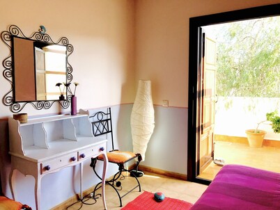 La Chumbera high rent ideal for couples